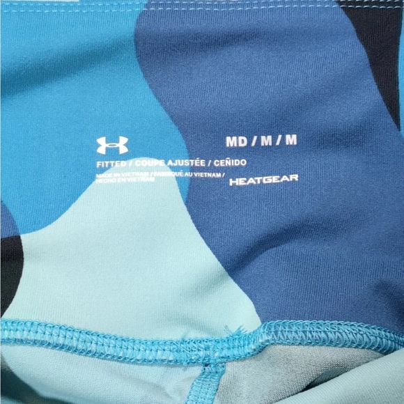 Under Armour 1362385 Women's Sz M Blue Urban Pattern HeatGear Leggings - Picture 3 of 4